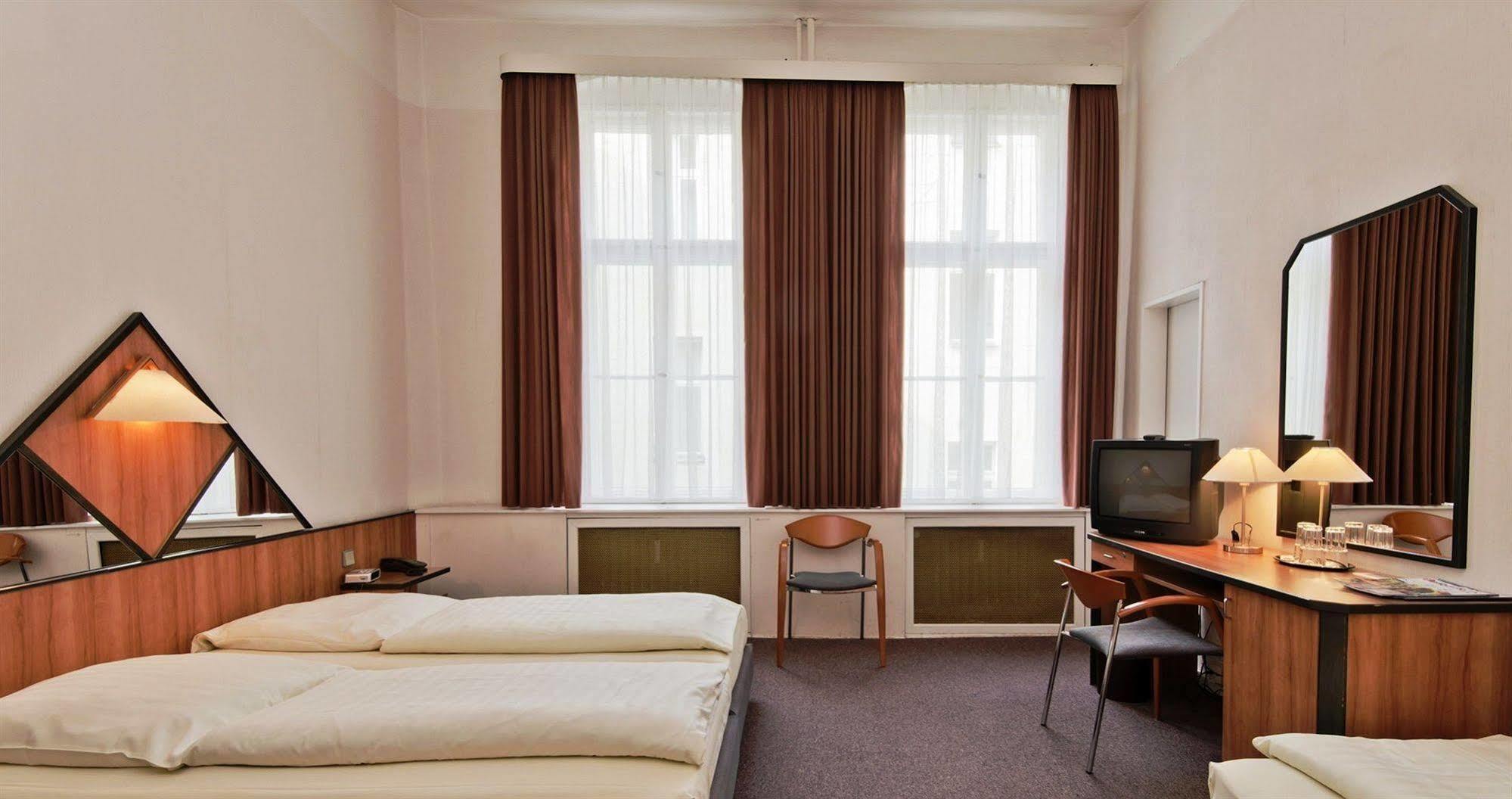 Rewari Hotel Berlin Exterior photo